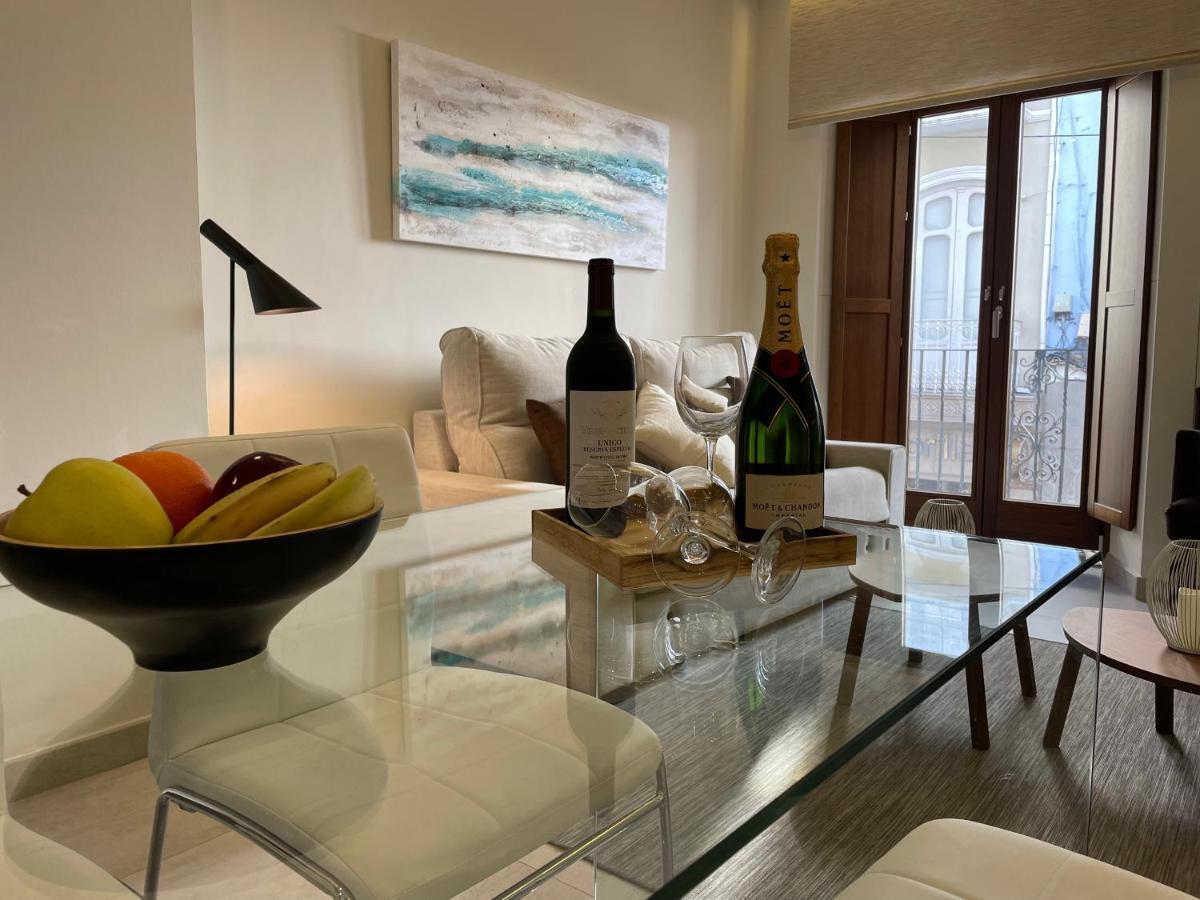 Gav Espinel Centro Apartment